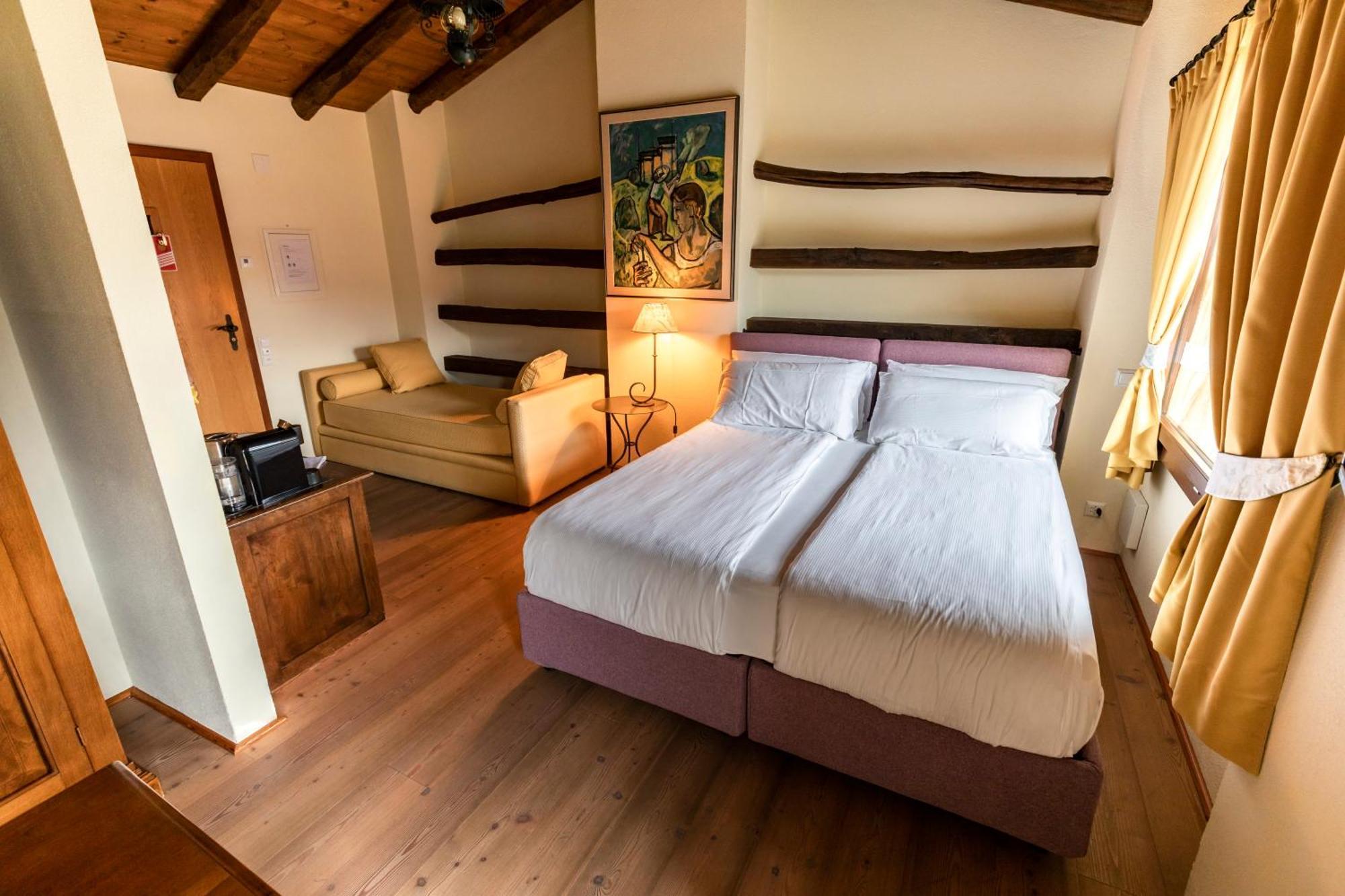 बिस्तर और नाश्ता Wine & Art Relais Vallombrosa Castelrotto